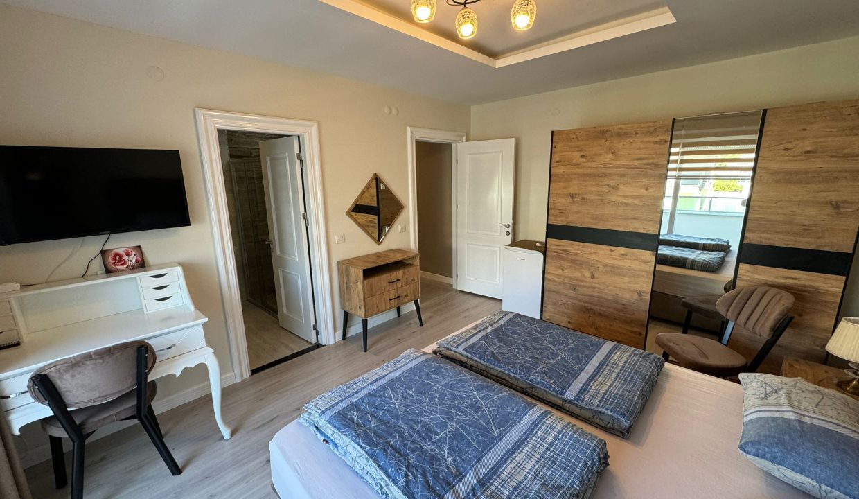 WhatsApp Image 2026-04-21 at 12.18.16 (3)