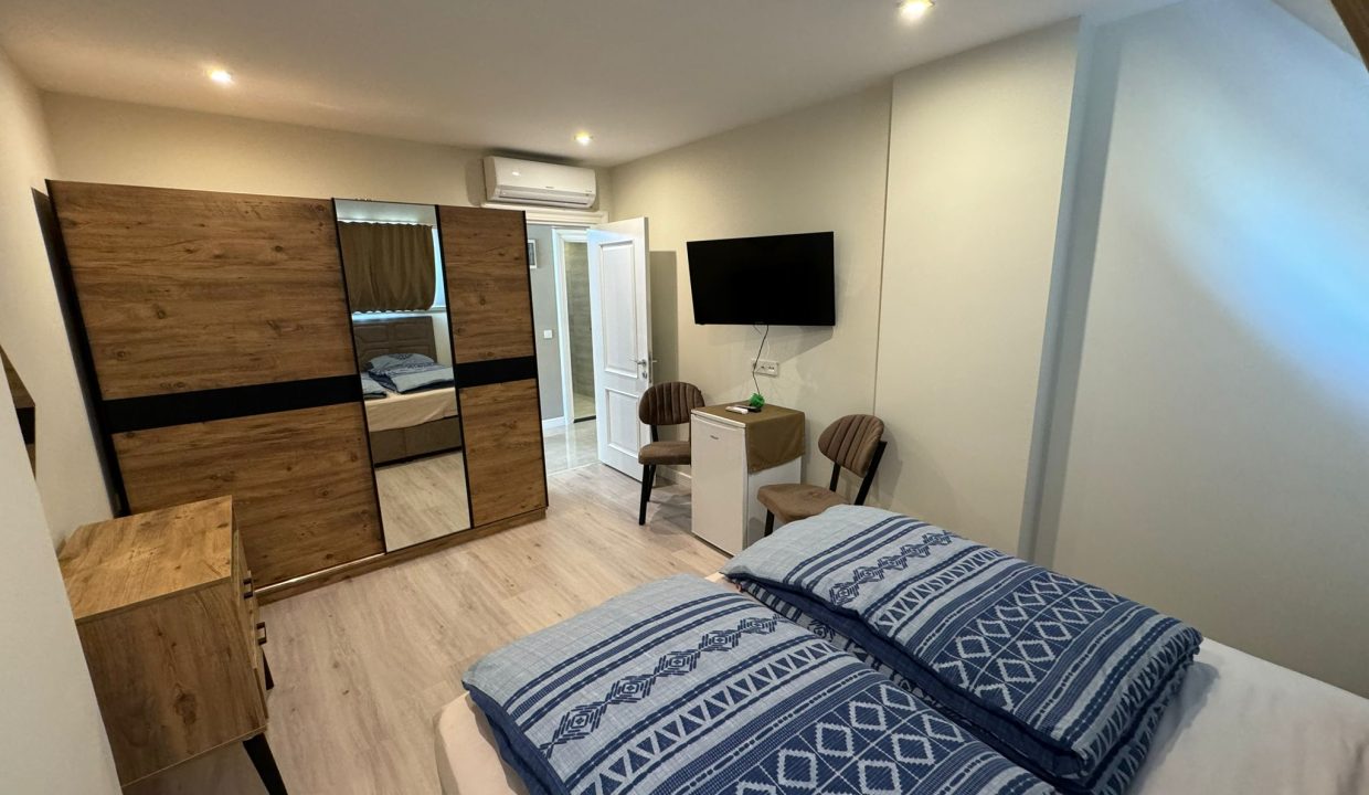 WhatsApp Image 2026-04-21 at 12.18.17