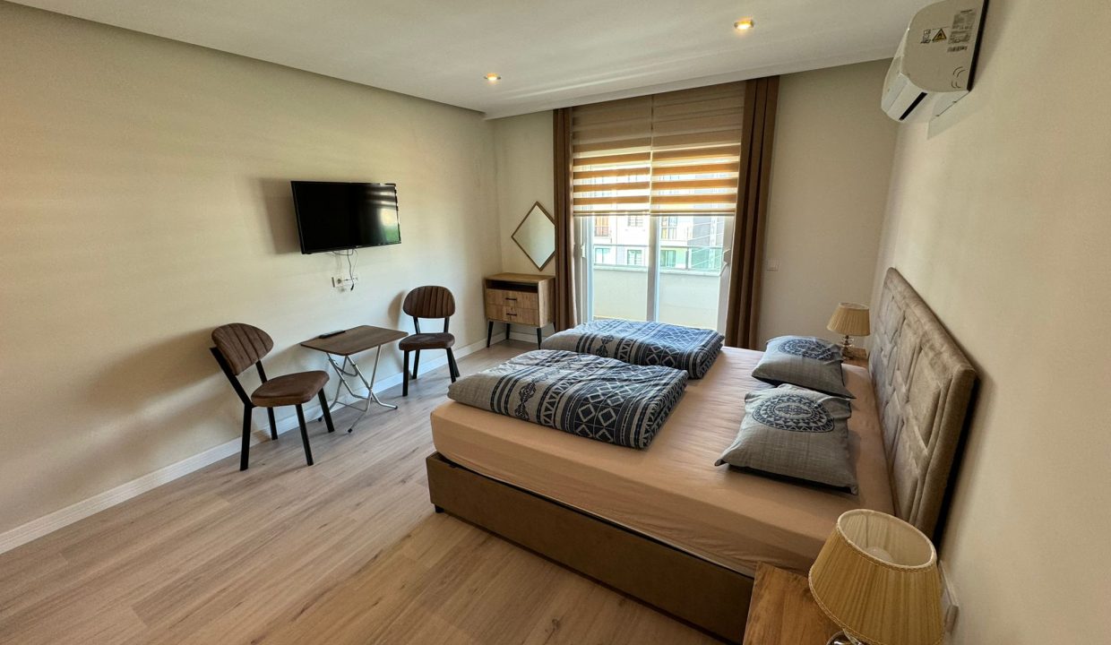 WhatsApp Image 2026-04-21 at 12.18.17 (9)